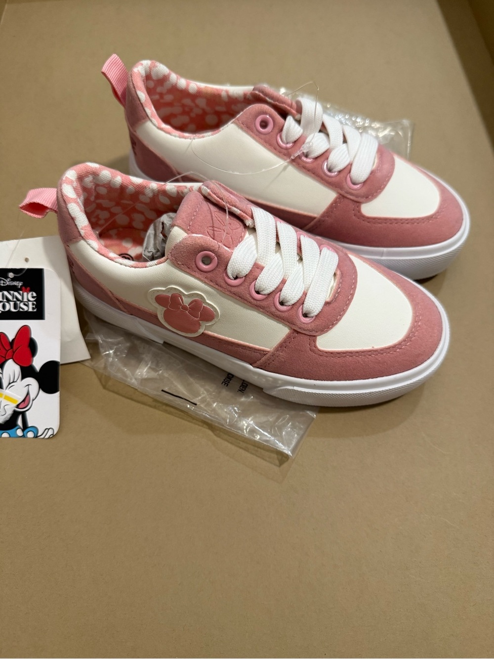 New Ground Up Kids Minnie Mouse Pink and White Sneakers - little girl size 13